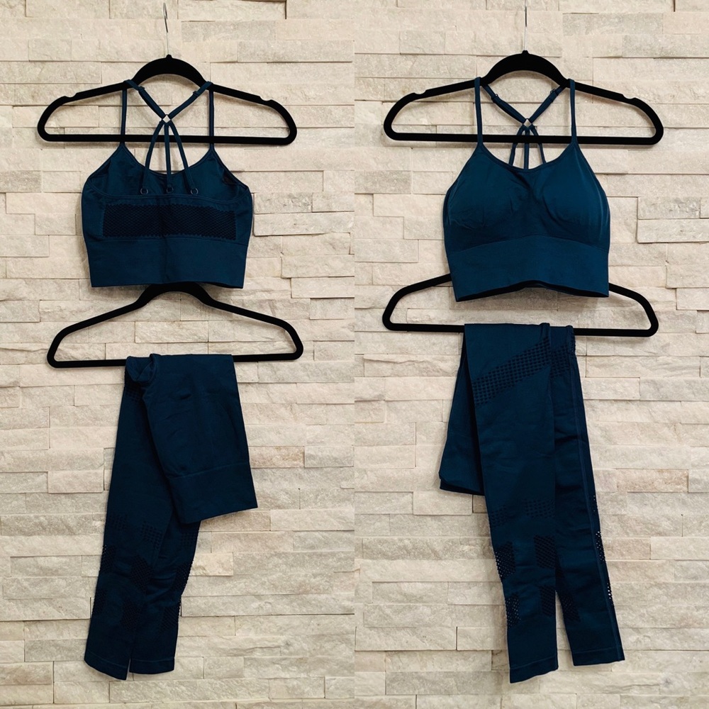 Sports Bra & Leggings Workout Set - Picture 3 of 3